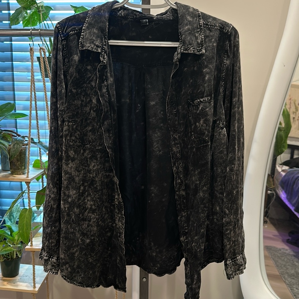 Black AcidWash Button Down